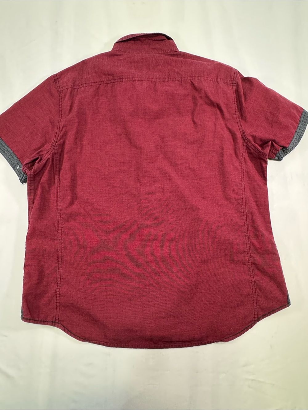 Burgundy Short-Sleeve Button-Down Shirt - Picture 10 of 12